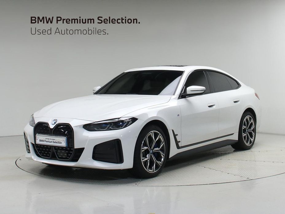 BMW i4 2024