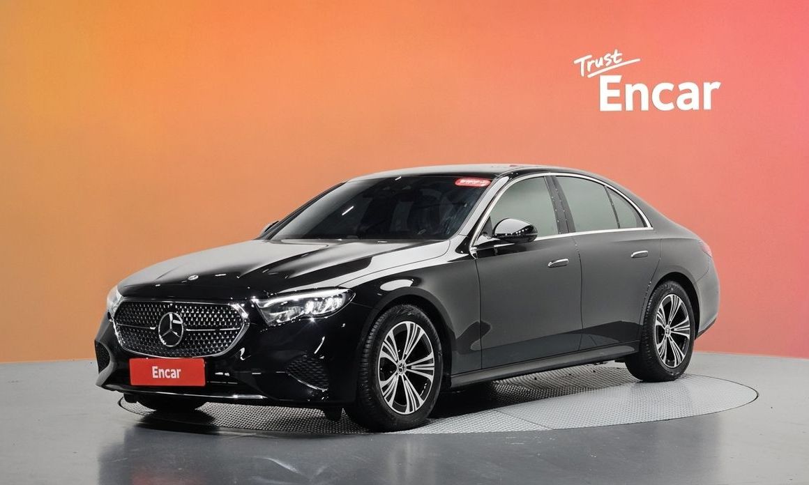 Mercedes-Benz E-Class 2025
