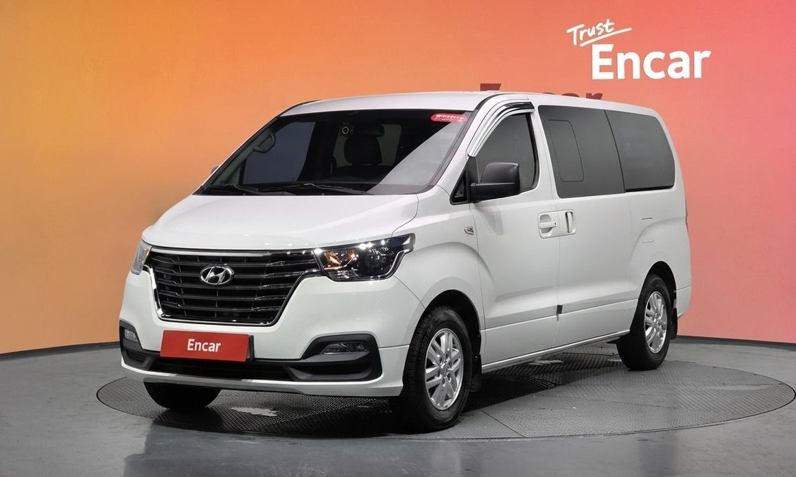 Hyundai Starex 2019