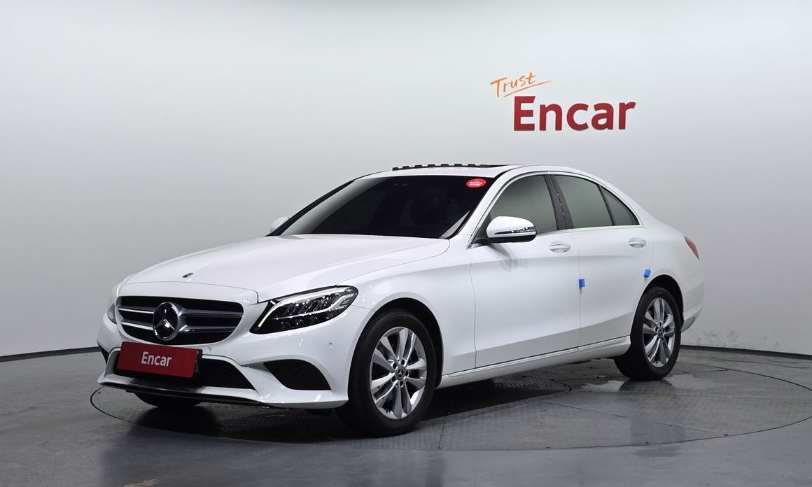 Mercedes-Benz C-Class 2020
