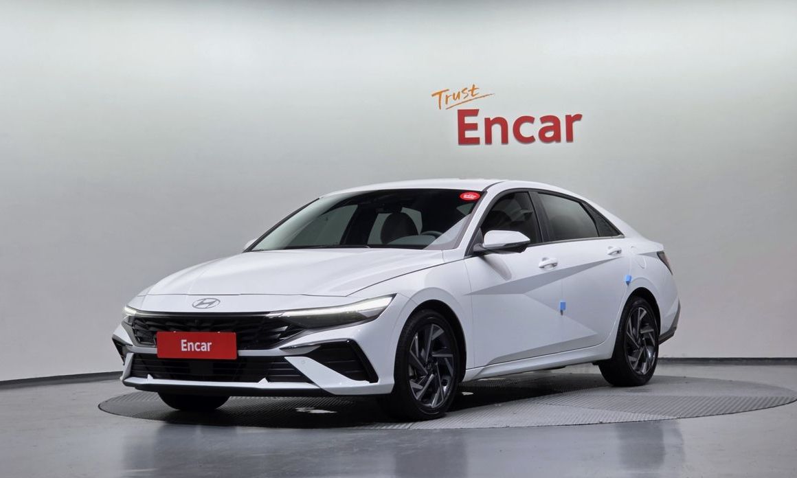 Hyundai AVANTE 2025