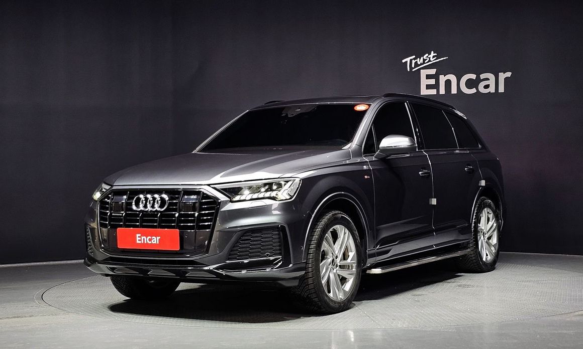 Audi Q7 2021