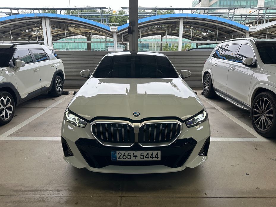 BMW 5-Series 2026