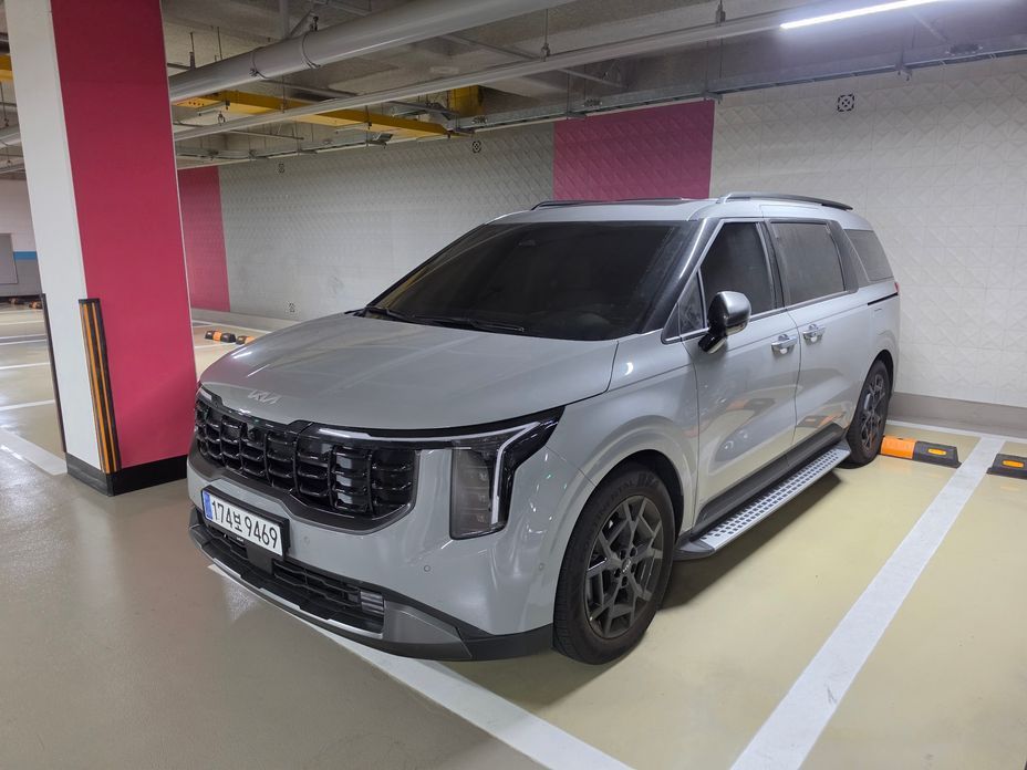 Kia Canival 2025
