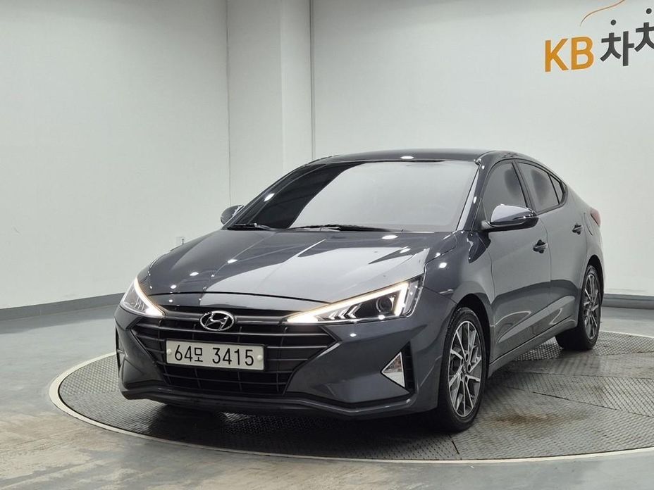 Hyundai AVANTE 2019