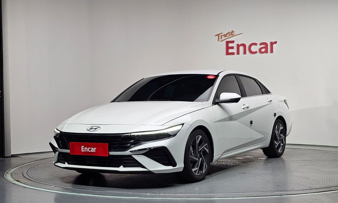 Hyundai AVANTE 2024