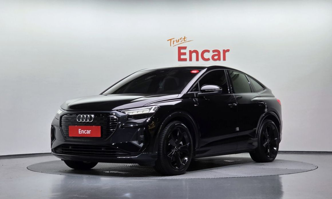 Audi Q4 e-tron 2025