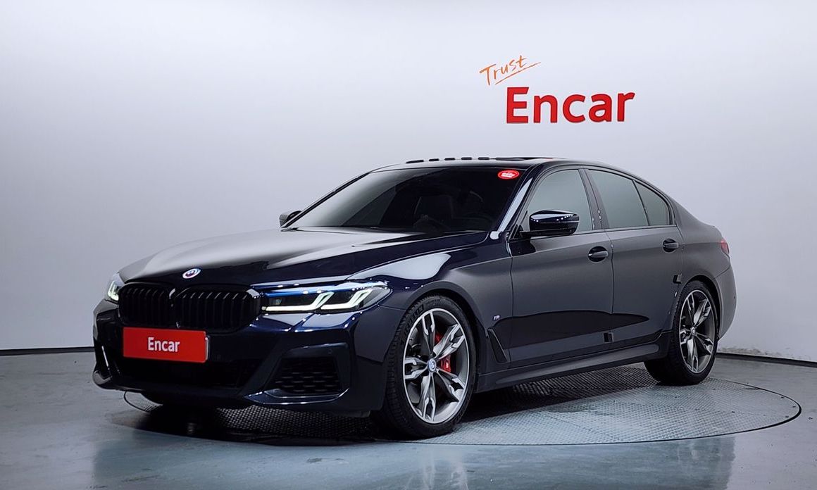 BMW 5-Series 2023