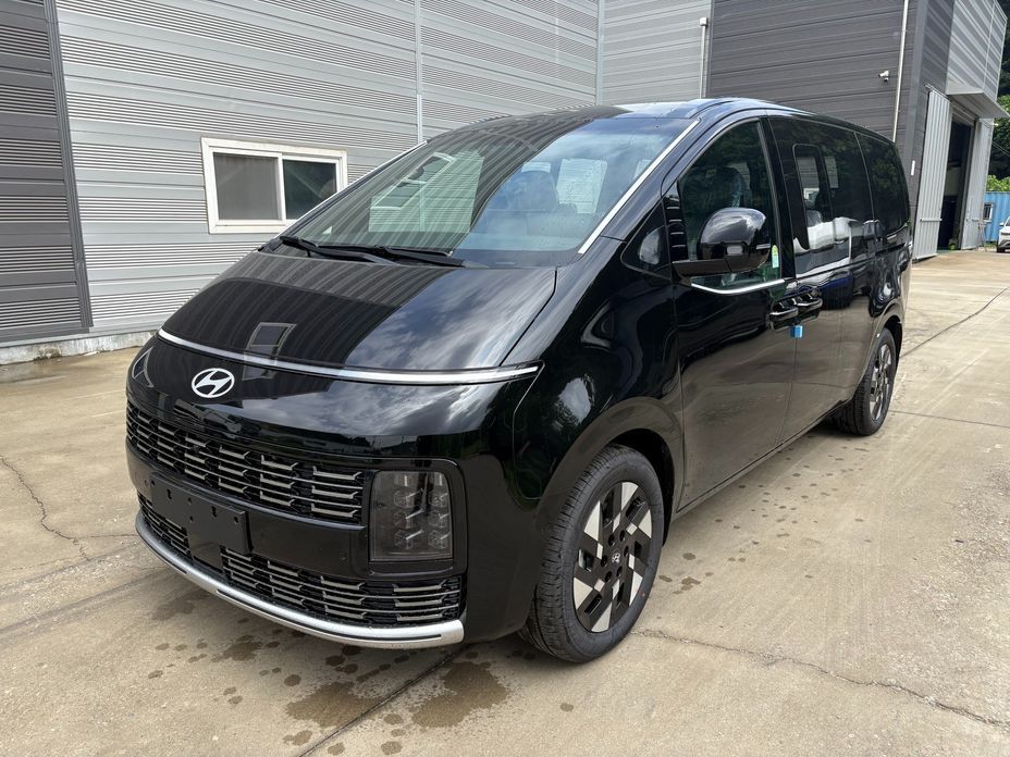 Hyundai Staria 2026