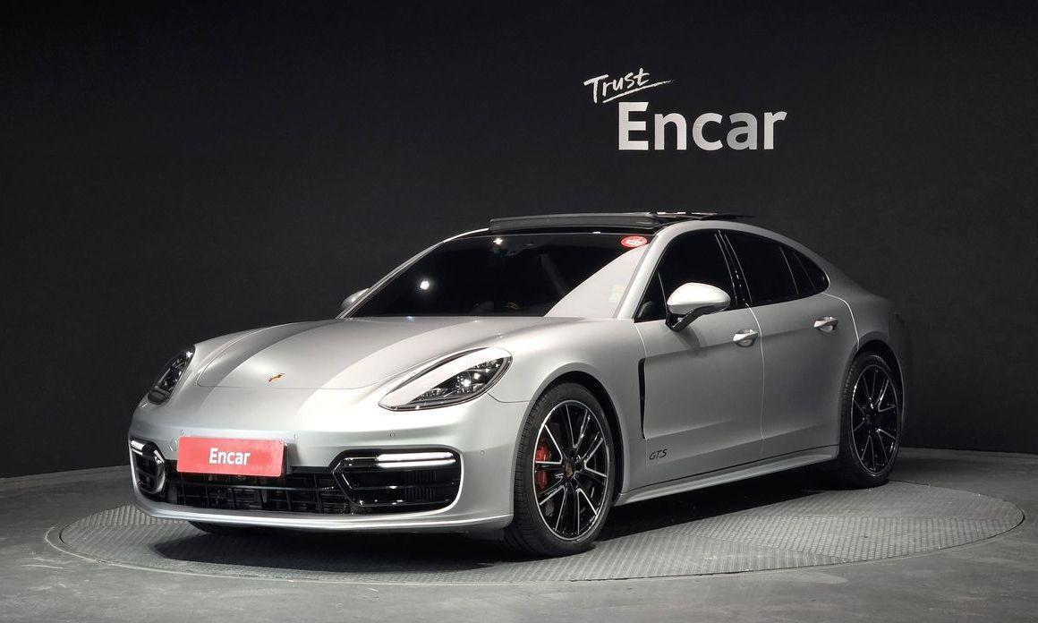 Porsche Panamera 2019