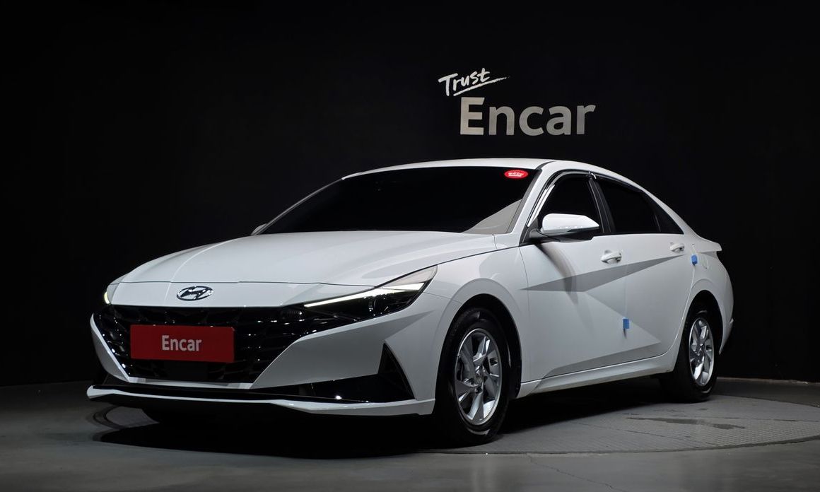 Hyundai AVANTE 2021