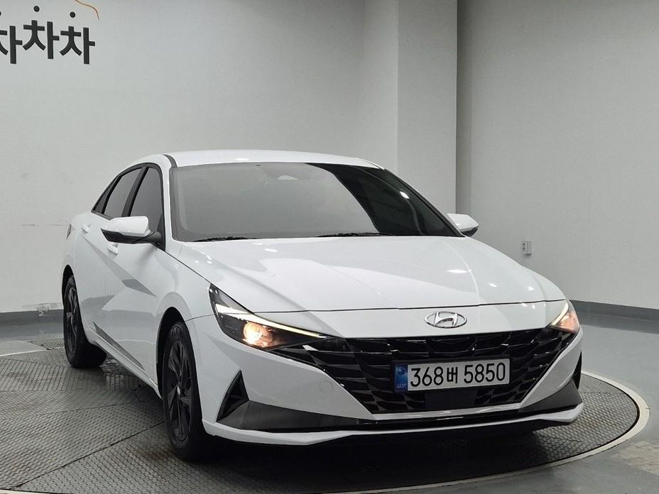 Hyundai AVANTE 2023