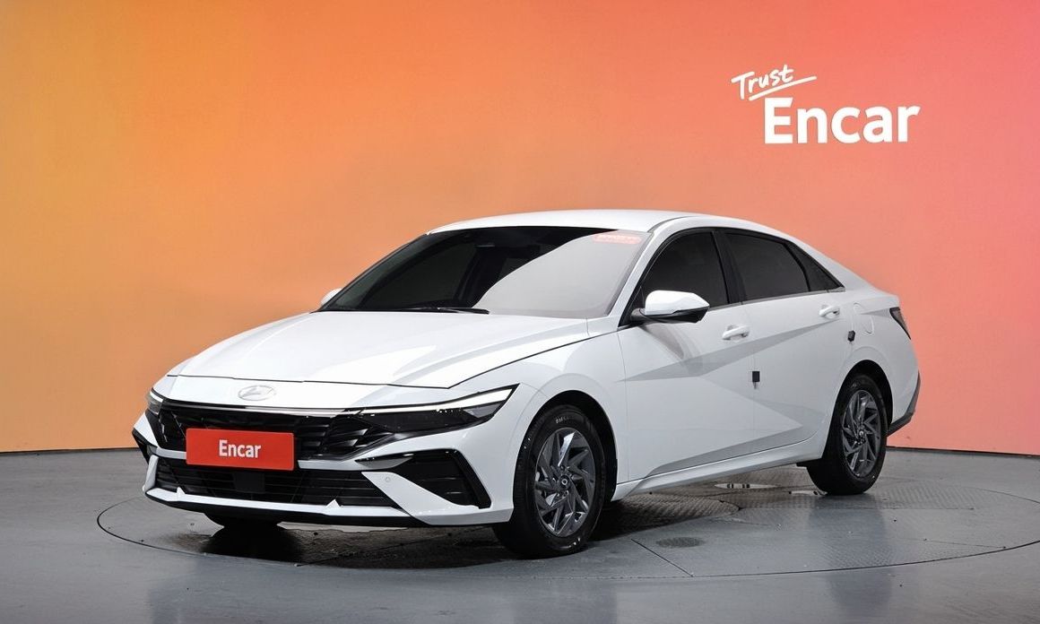 Hyundai AVANTE 2024