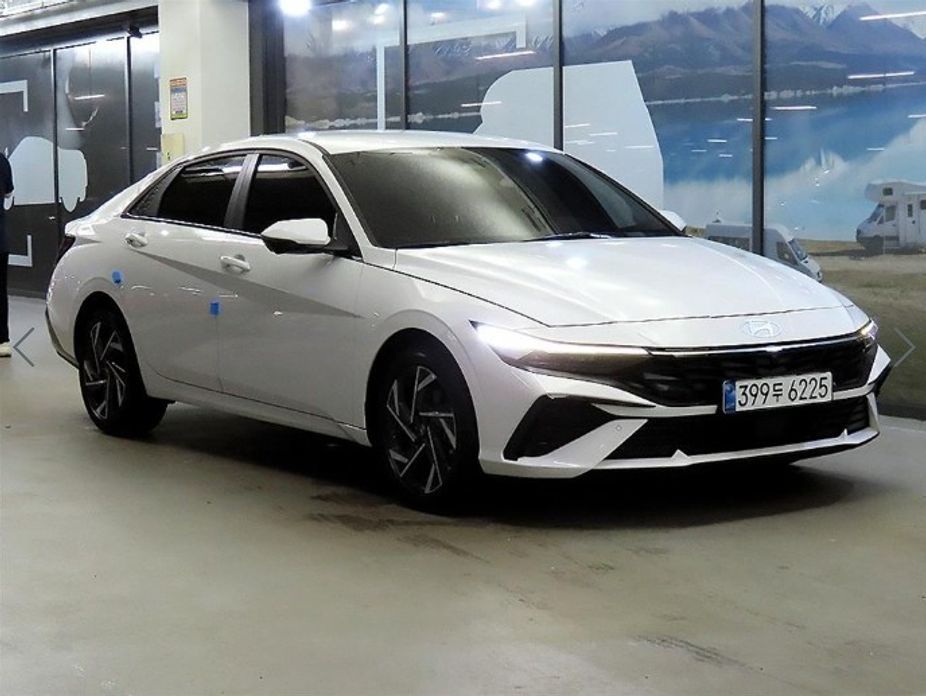 Hyundai AVANTE 2025