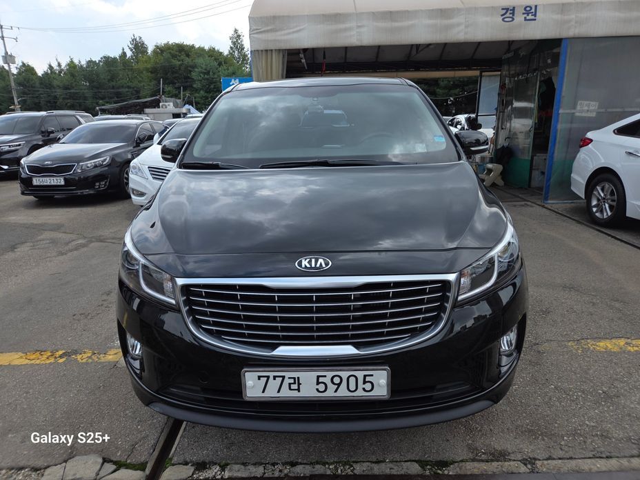 Kia Canival 2015