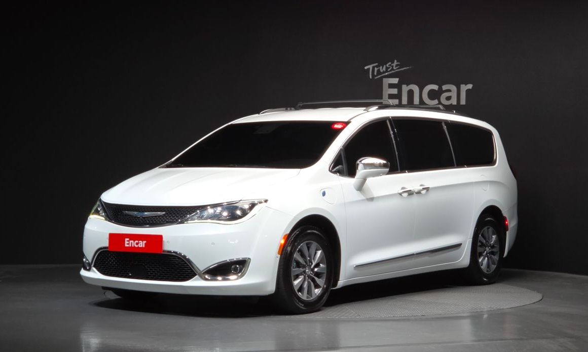 Chrysler Pacifica 2020