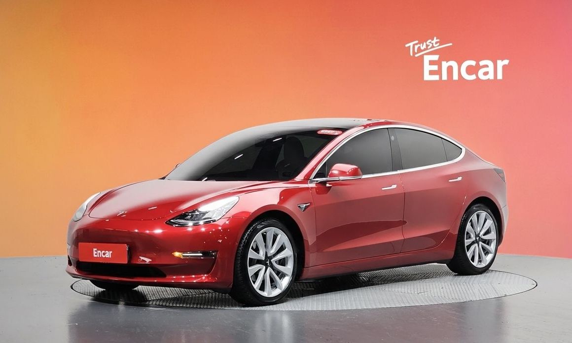 Tesla Model 3 2020