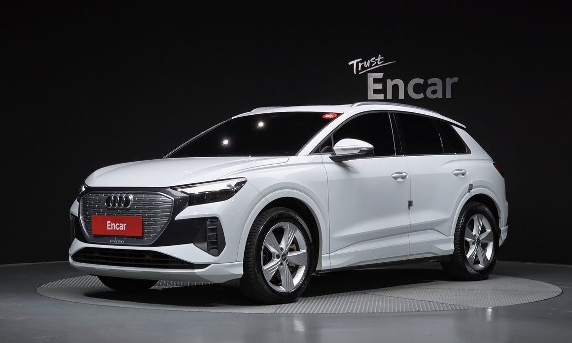 Audi Q4 e-tron 2023