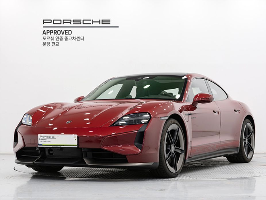 Porsche Taycan 2025