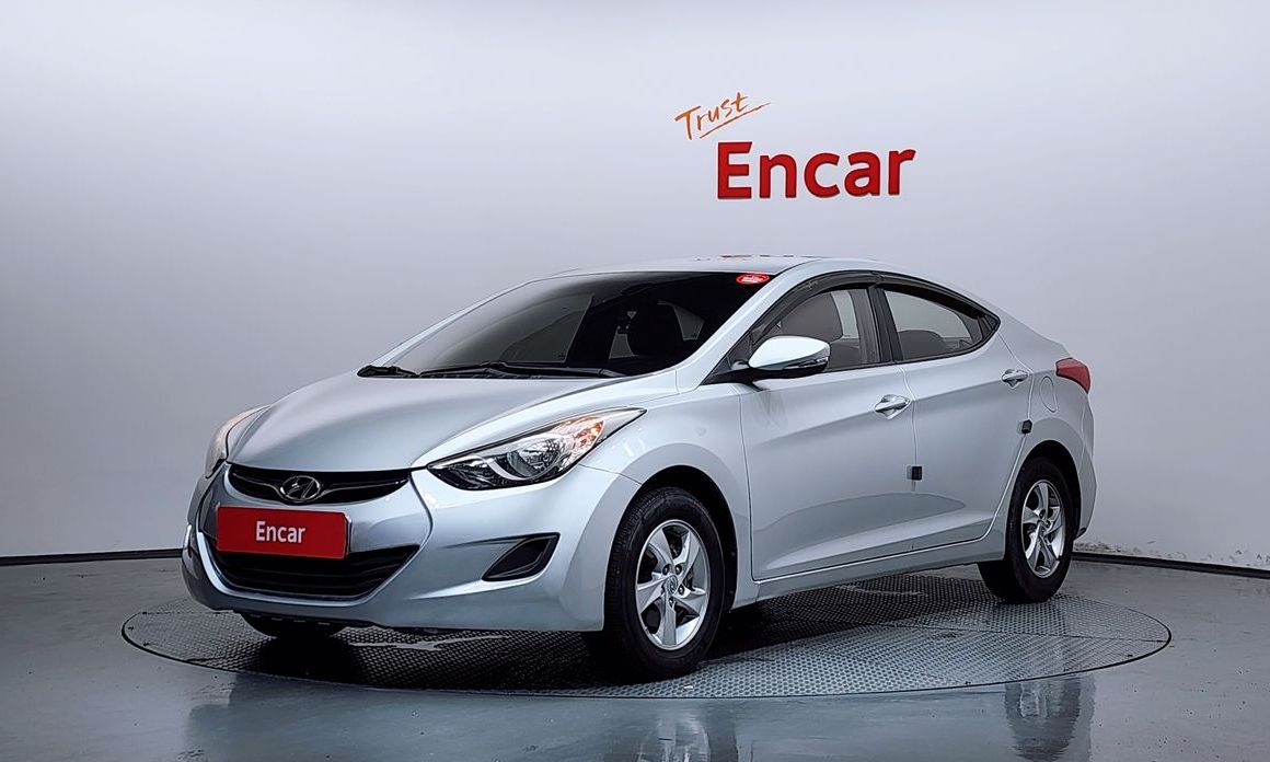 Hyundai AVANTE 2011