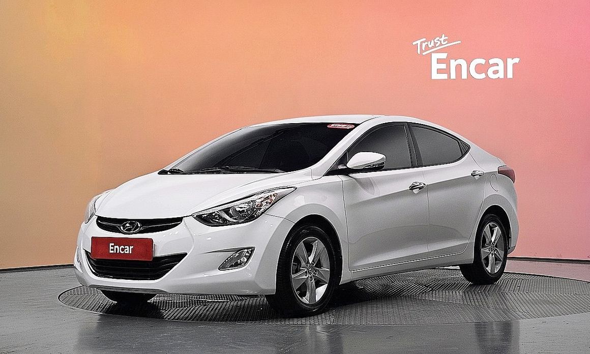 Hyundai AVANTE 2012