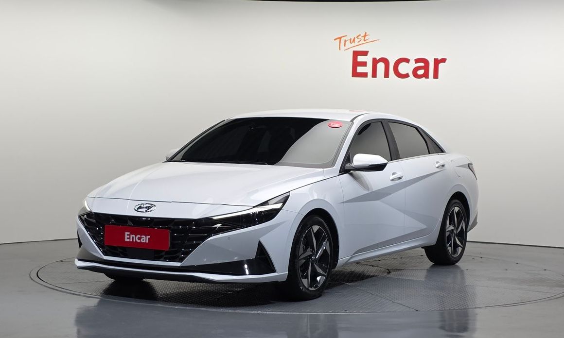 Hyundai AVANTE 2021