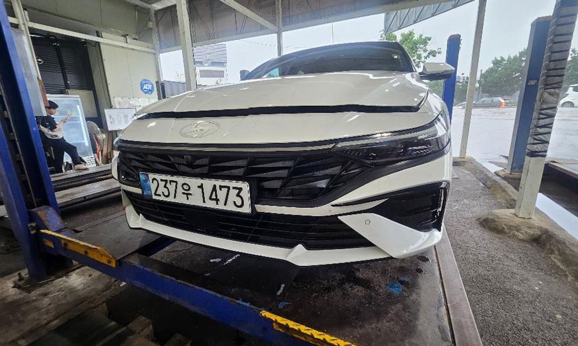 Hyundai AVANTE 2024
