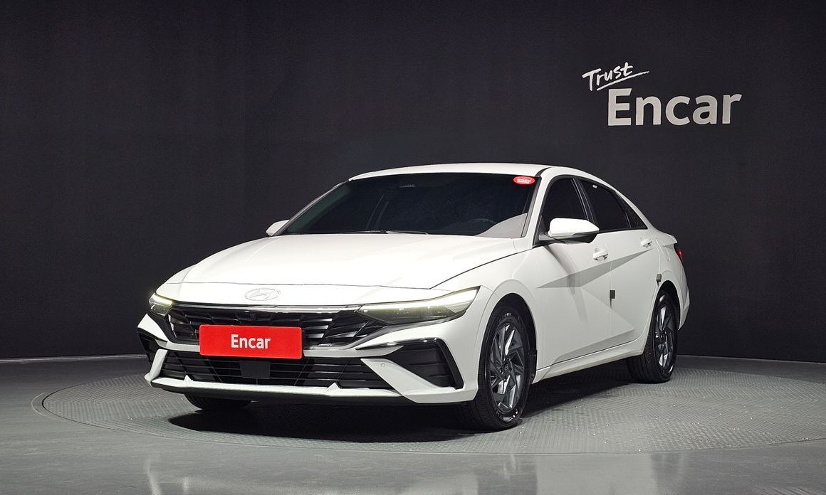 Hyundai AVANTE 2024