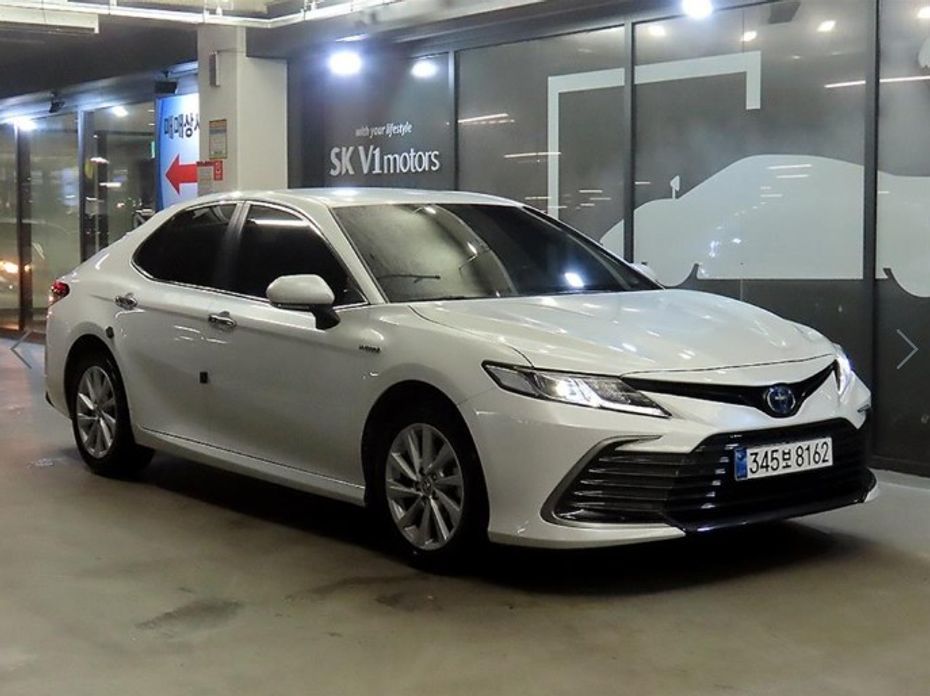 Toyota Camry 2023