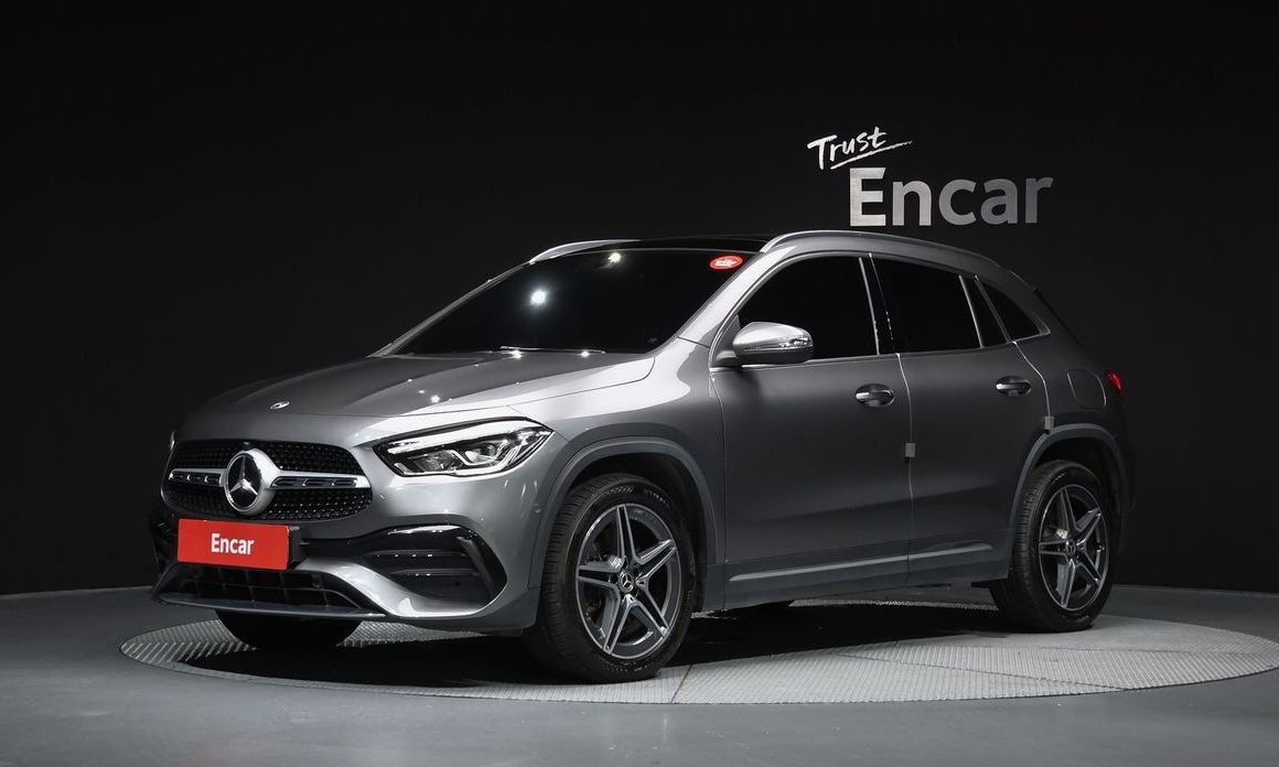 Mercedes-Benz GLA-Class 2020