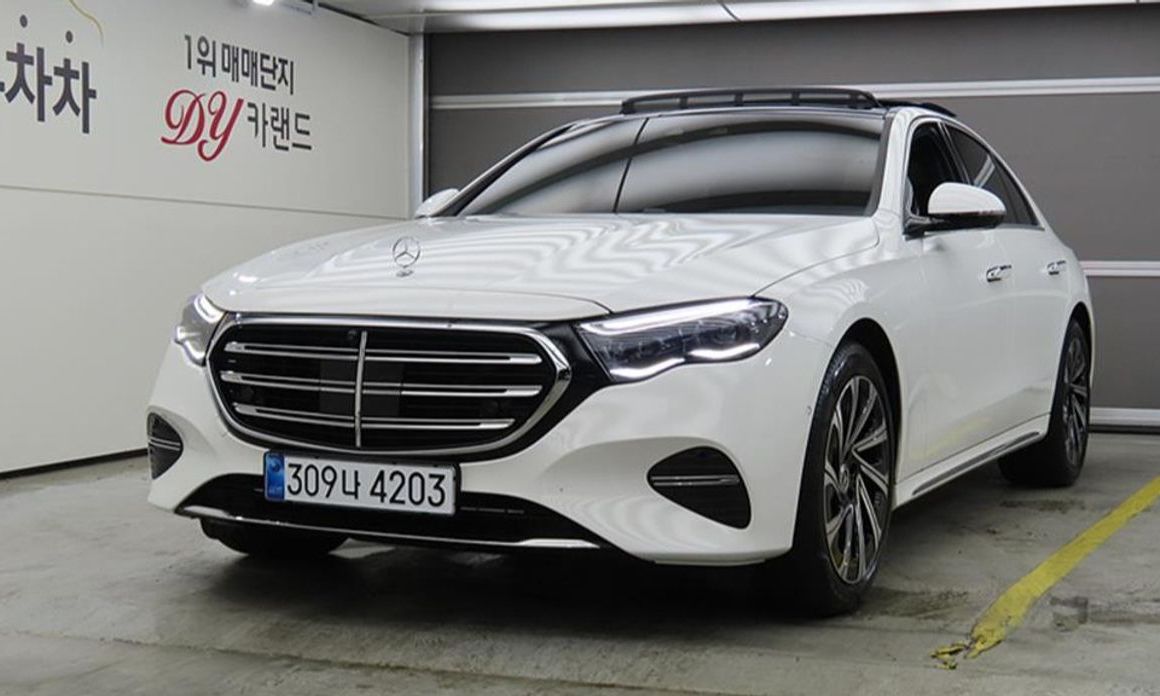 Mercedes-Benz E-Class 2026