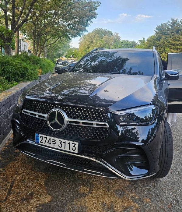 Mercedes-Benz GLE-Class 2023