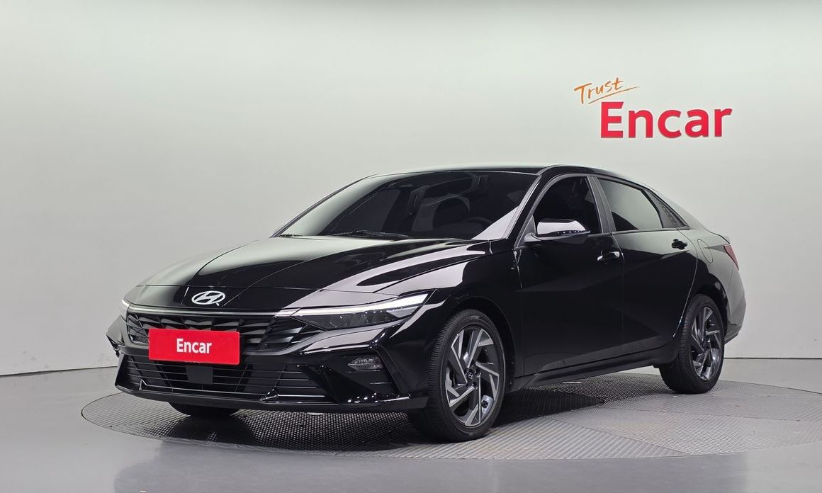 Hyundai AVANTE 2025