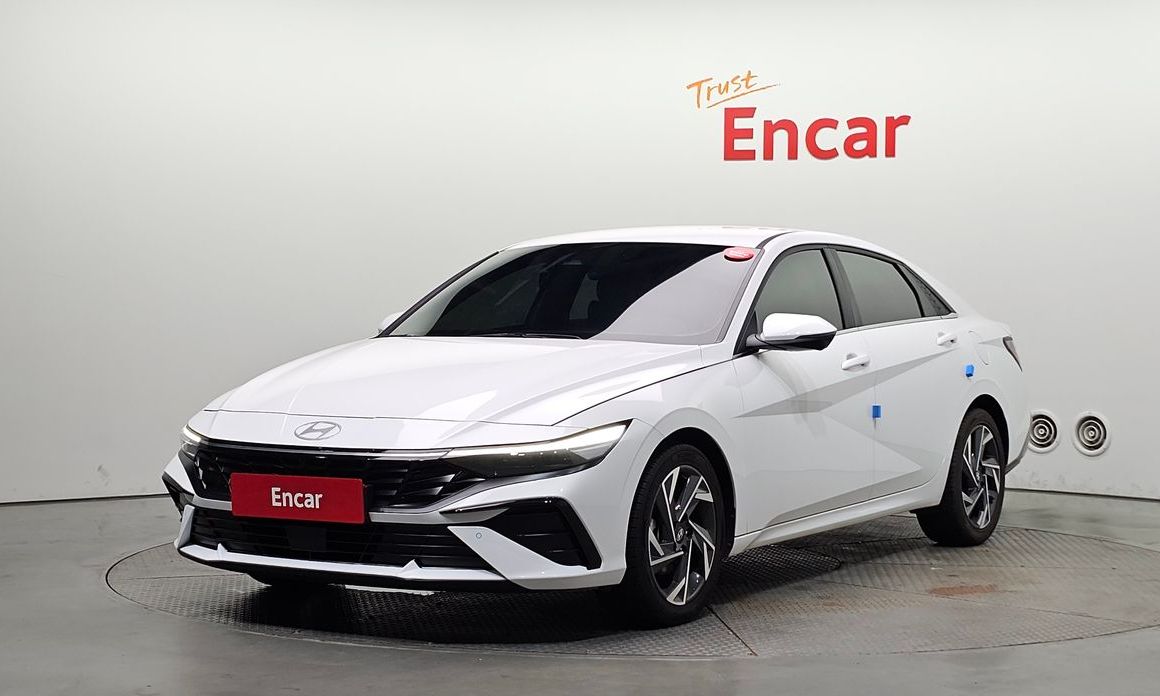 Hyundai AVANTE 2024