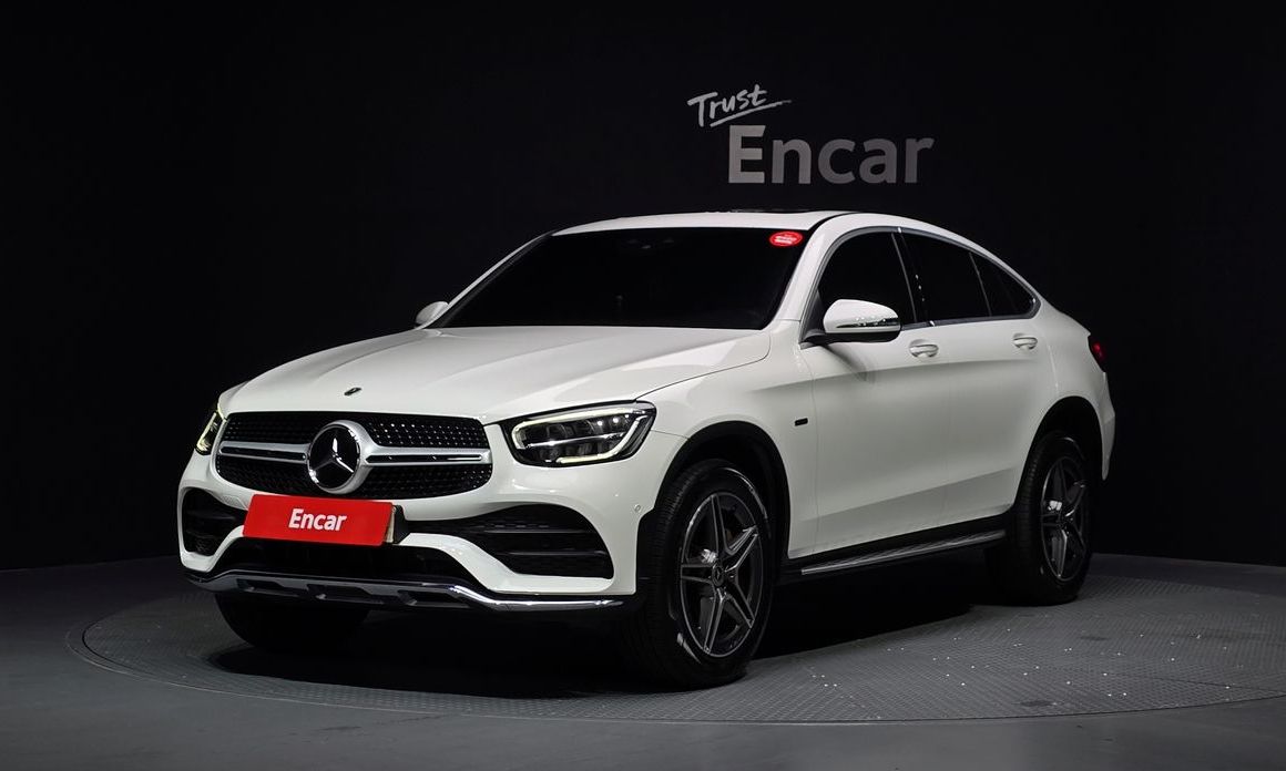 Mercedes-Benz GLC-Class 2021