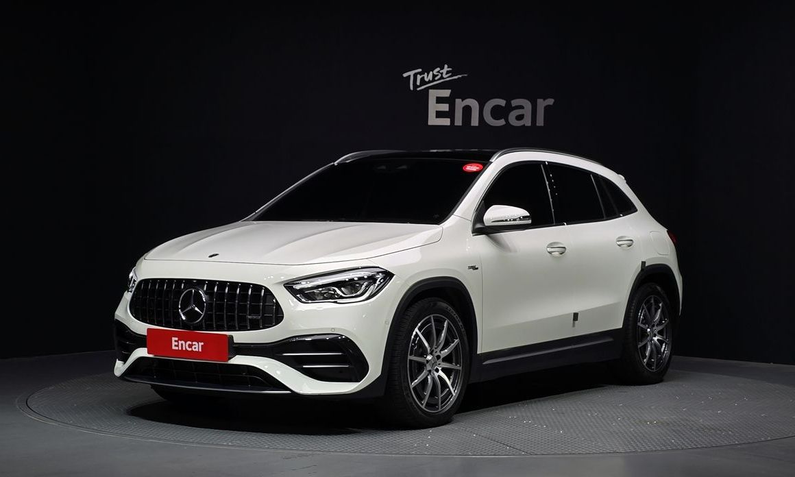 Mercedes-Benz GLA-Class 2021