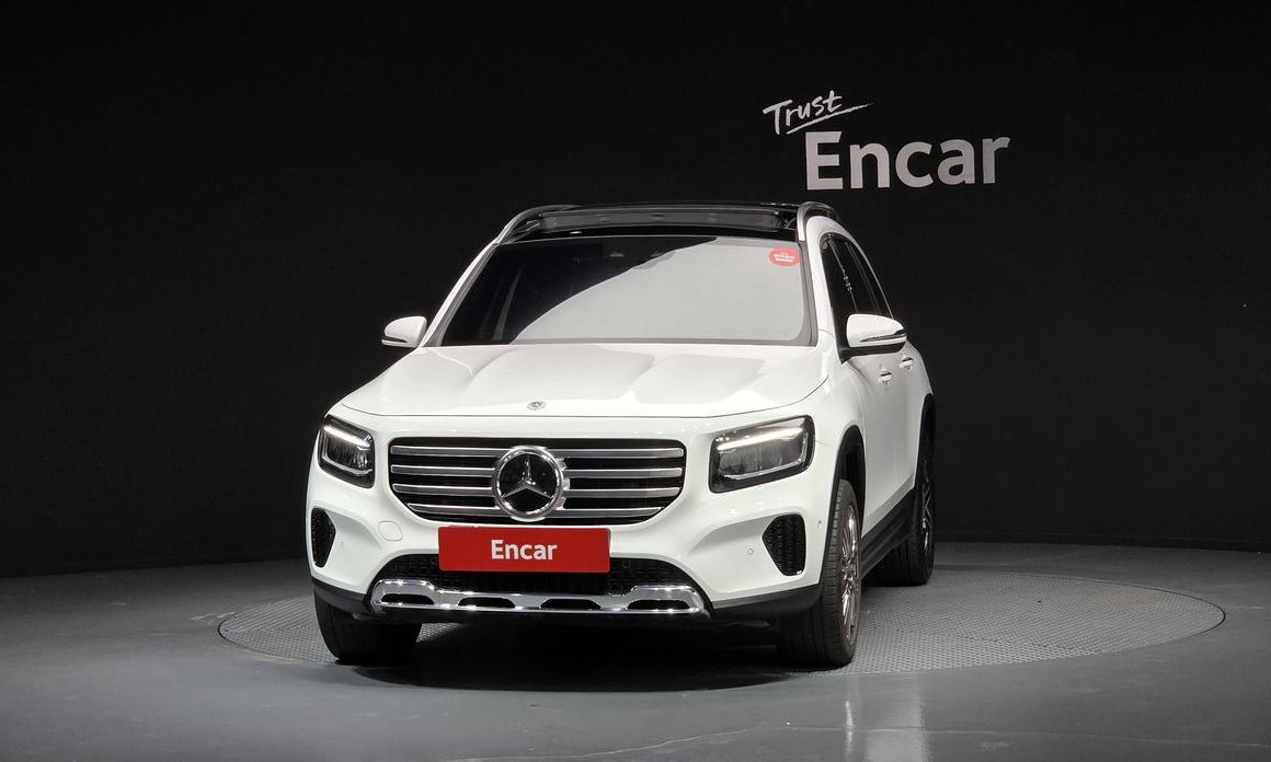 Mercedes-Benz GLB-Class 2024