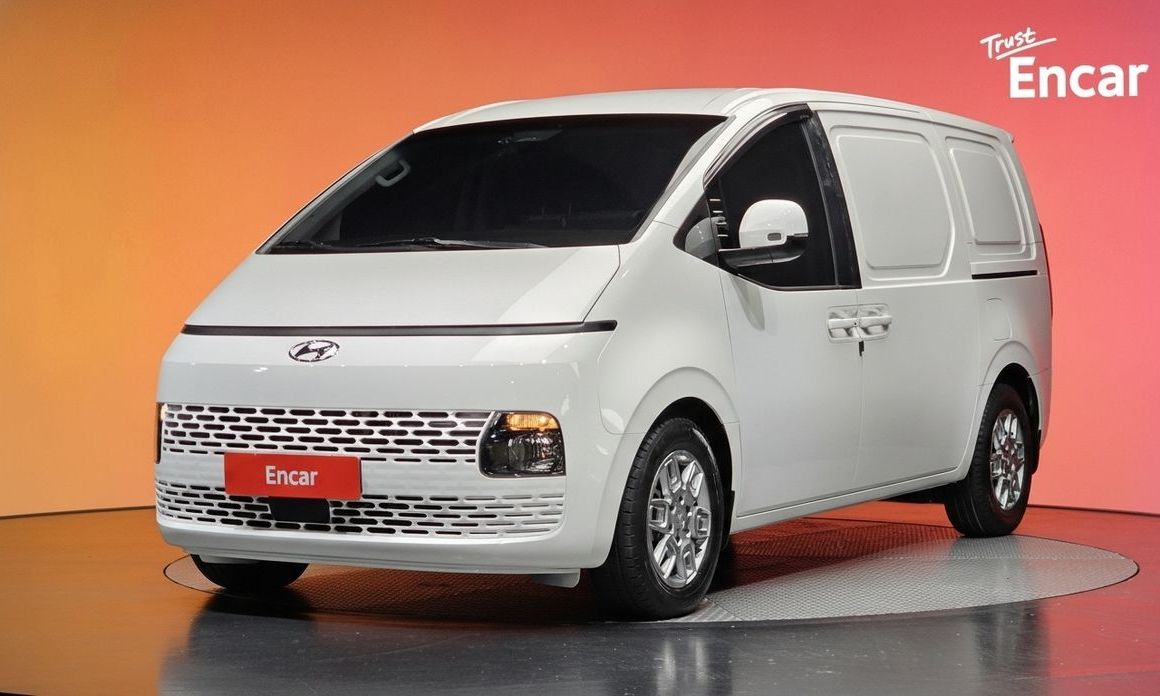 Hyundai Staria 2022