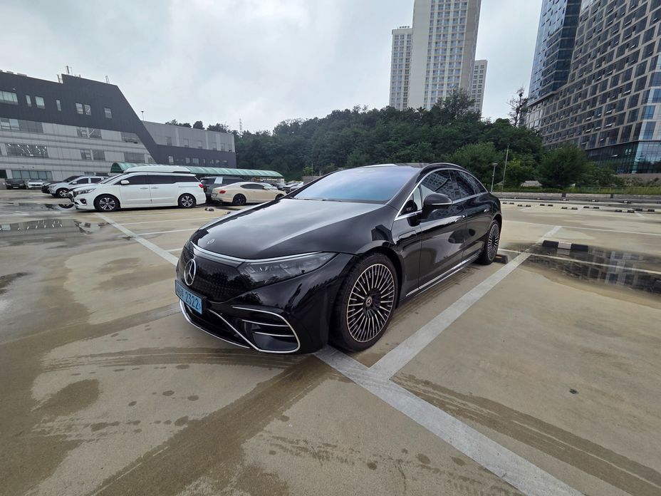 Mercedes-Benz EQS 2023