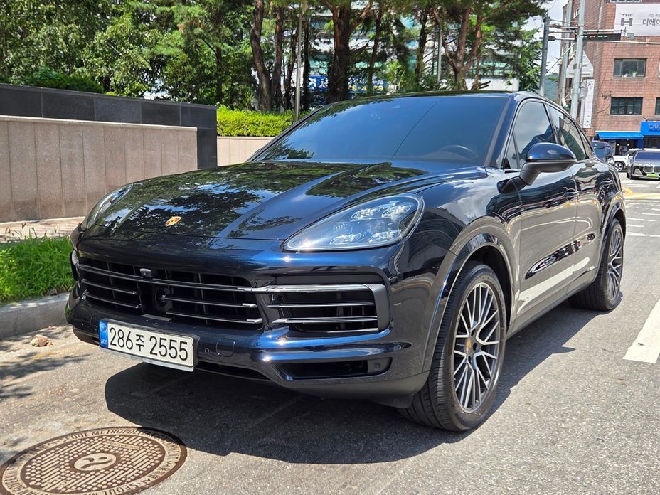 Porsche Cayenne 2021