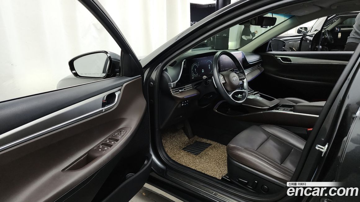 Hyundai Grandeur 2021