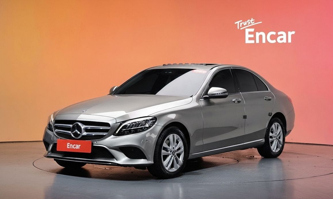 Mercedes-Benz C-Class 2020