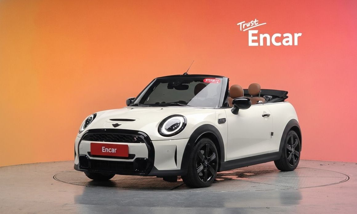 Mini Cooper Convertible 2022