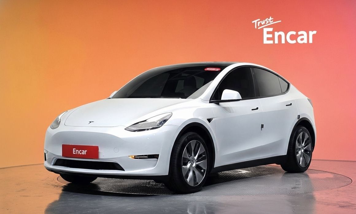 Tesla Model Y 2021
