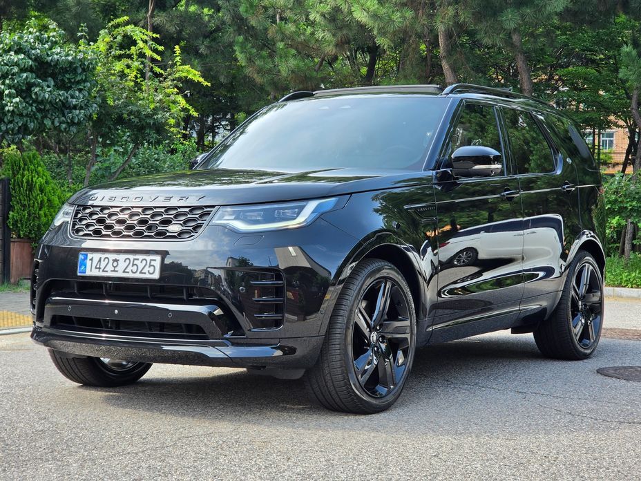 Land Rover Discovery 2025