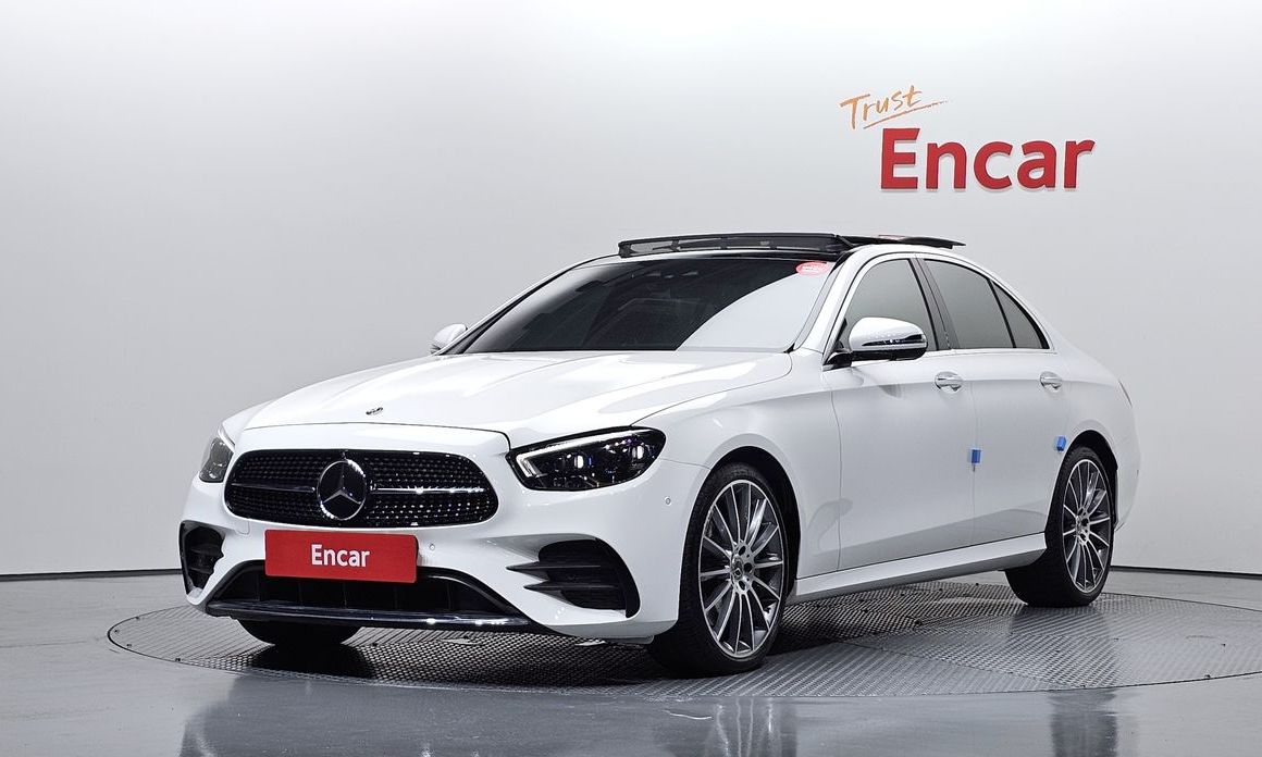 Mercedes-Benz E-Class 2021