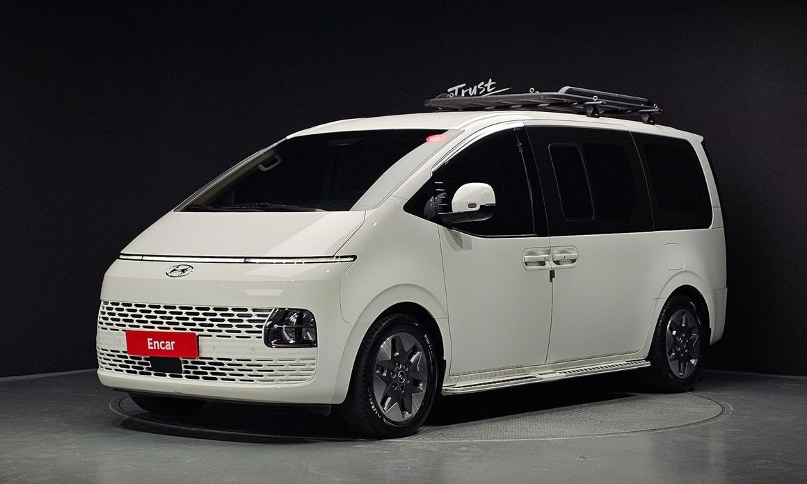 Hyundai Staria 2023