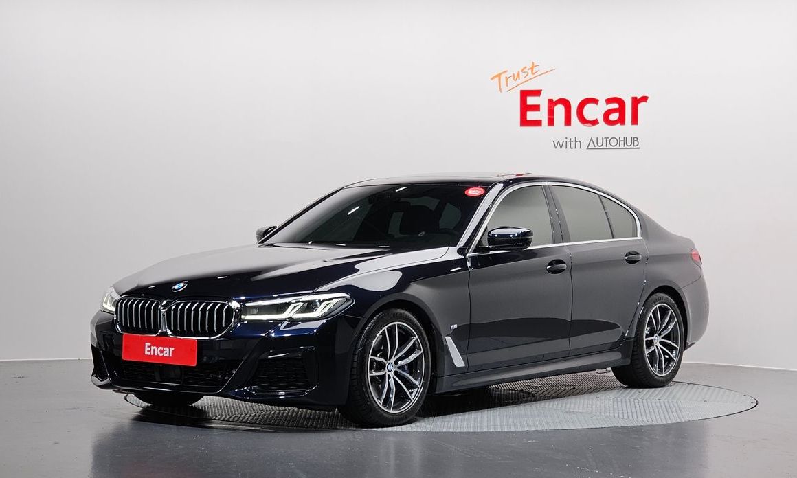 BMW 5-Series 2023