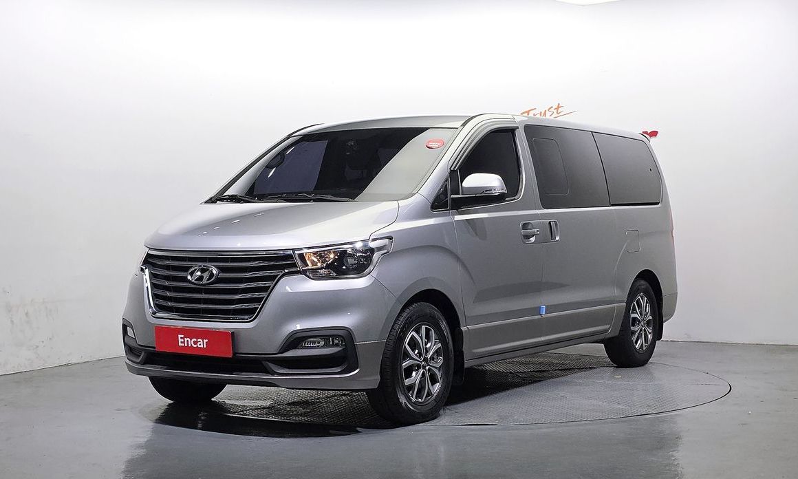 Hyundai Starex 2018