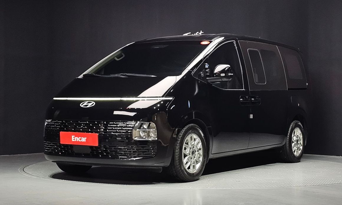 Hyundai Staria 2025